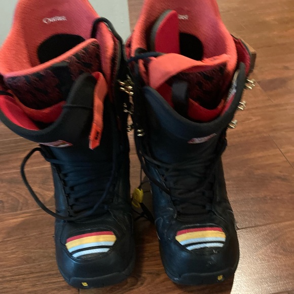 SOLD Burton Men’s Sabbath Snowboard boot Size 11.5 - Picture 2 of 9